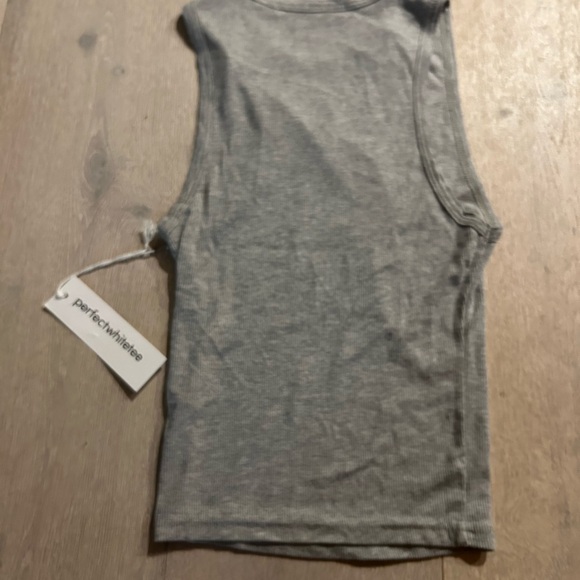 Perfectwhitetee Light Gray Ribbed Tank - Picture 2 of 3